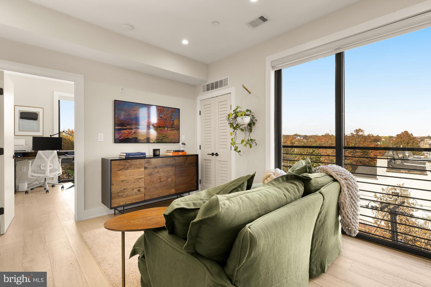 3933 14TH ST NW #8, WASHINGTON, District Of Columbia 20011, 2 Bedrooms Bedrooms, ,2 BathroomsBathrooms,Residential,For sale,3933 14TH ST NW #8,DCDC2230692 MLS # DCDC2230692 3933 14TH ST NW #8, WASHINGTON, District Of Columbia 20011, 2 Bedrooms Bedrooms, ,2 BathroomsBathrooms,Residential,For sale,3933 14TH ST NW #8,DCDC2230692 MLS # DCDC2230692