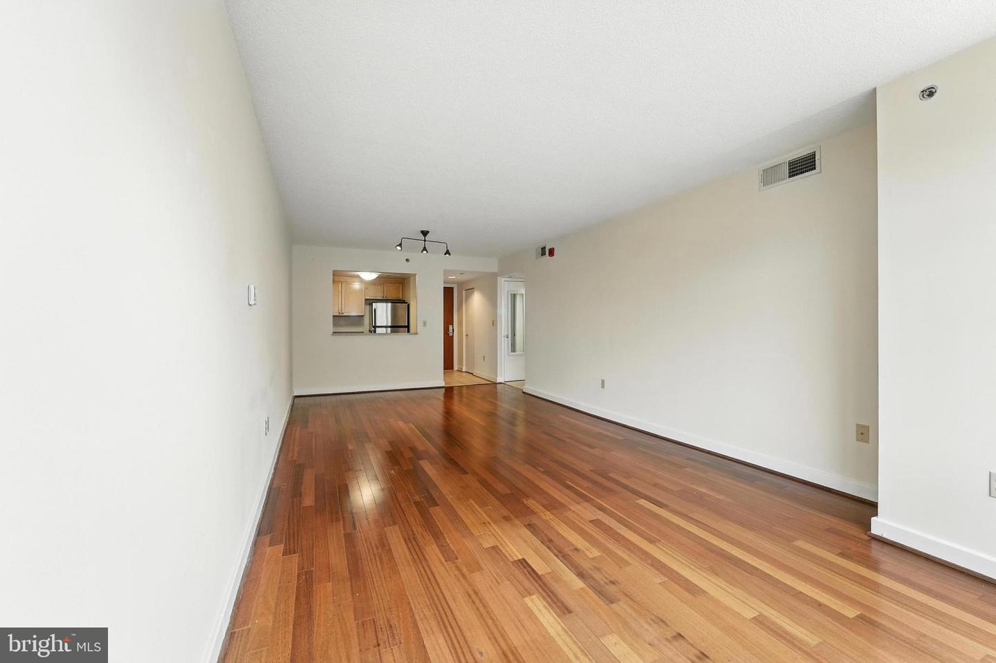 1150 K ST NW #1207, WASHINGTON, District Of Columbia 20005, 1 Bedroom Bedrooms, ,1 BathroomBathrooms,Residential,For sale,1150 K ST NW #1207,DCDC2230698 MLS # DCDC2230698 1150 K ST NW #1207, WASHINGTON, District Of Columbia 20005, 1 Bedroom Bedrooms, ,1 BathroomBathrooms,Residential,For sale,1150 K ST NW #1207,DCDC2230698 MLS # DCDC2230698