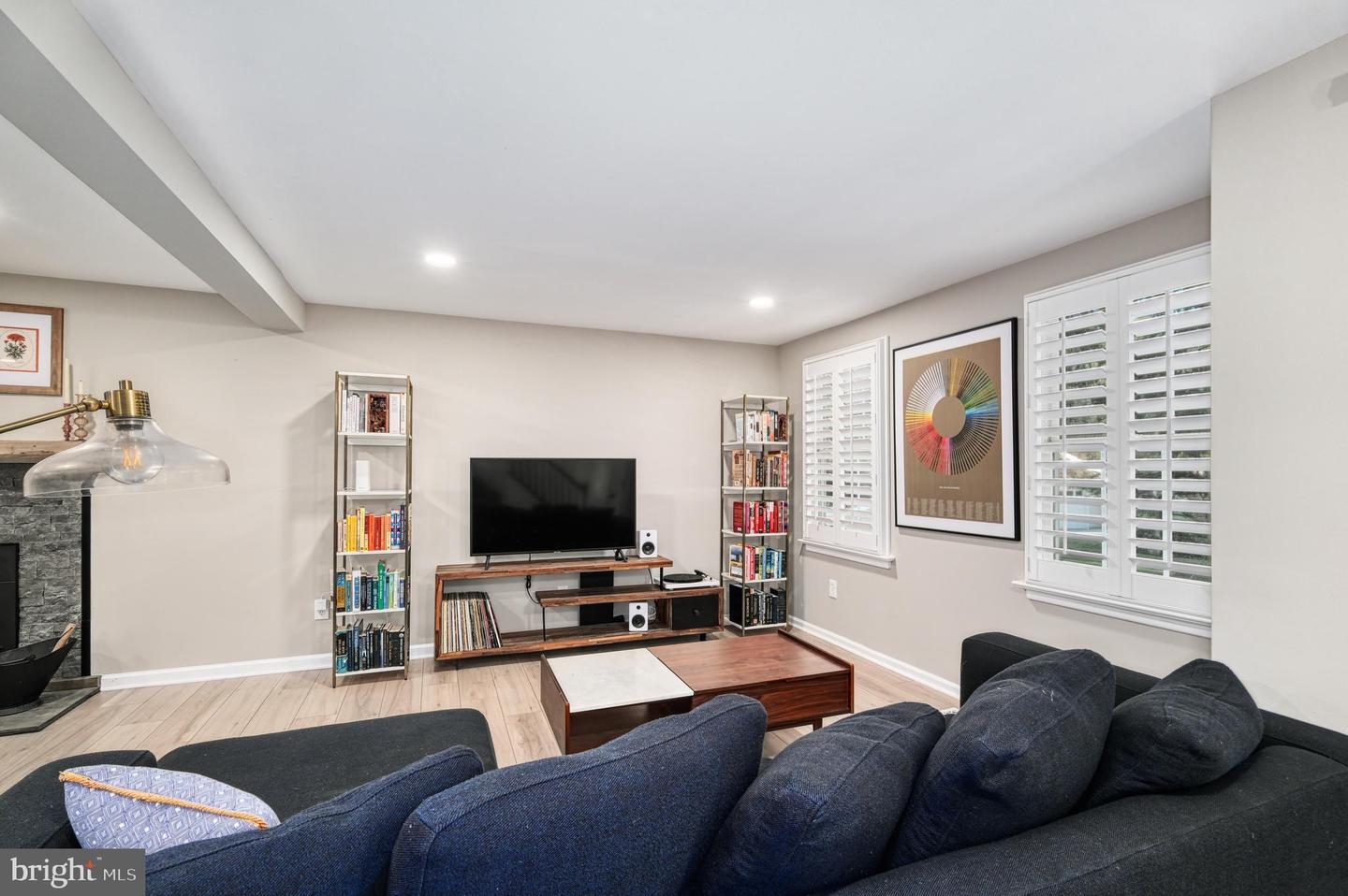 5055 KENERSON DR, FAIRFAX, Virginia 22032, 4 Bedrooms Bedrooms, ,2 BathroomsBathrooms,Residential,For sale,5055 KENERSON DR,VAFX2278122 MLS # VAFX2278122 5055 KENERSON DR, FAIRFAX, Virginia 22032, 4 Bedrooms Bedrooms, ,2 BathroomsBathrooms,Residential,For sale,5055 KENERSON DR,VAFX2278122 MLS # VAFX2278122