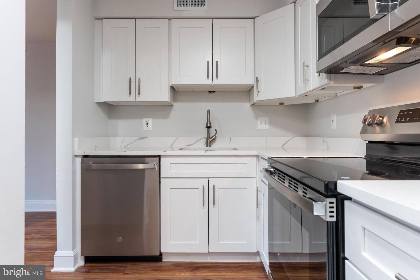 4410 GROOMBRIDGE WAY #A, ALEXANDRIA, Virginia 22309, 2 Bedrooms Bedrooms, ,2 BathroomsBathrooms,Residential,For sale,4410 GROOMBRIDGE WAY #A,VAFX2278128 MLS # VAFX2278128 4410 GROOMBRIDGE WAY #A, ALEXANDRIA, Virginia 22309, 2 Bedrooms Bedrooms, ,2 BathroomsBathrooms,Residential,For sale,4410 GROOMBRIDGE WAY #A,VAFX2278128 MLS # VAFX2278128