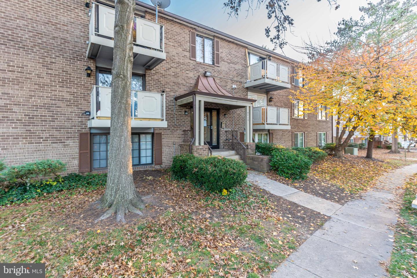 4410 GROOMBRIDGE WAY #A, ALEXANDRIA, Virginia 22309, 2 Bedrooms Bedrooms, ,2 BathroomsBathrooms,Residential,For sale,4410 GROOMBRIDGE WAY #A,VAFX2278128 MLS # VAFX2278128 4410 GROOMBRIDGE WAY #A, ALEXANDRIA, Virginia 22309, 2 Bedrooms Bedrooms, ,2 BathroomsBathrooms,Residential,For sale,4410 GROOMBRIDGE WAY #A,VAFX2278128 MLS # VAFX2278128