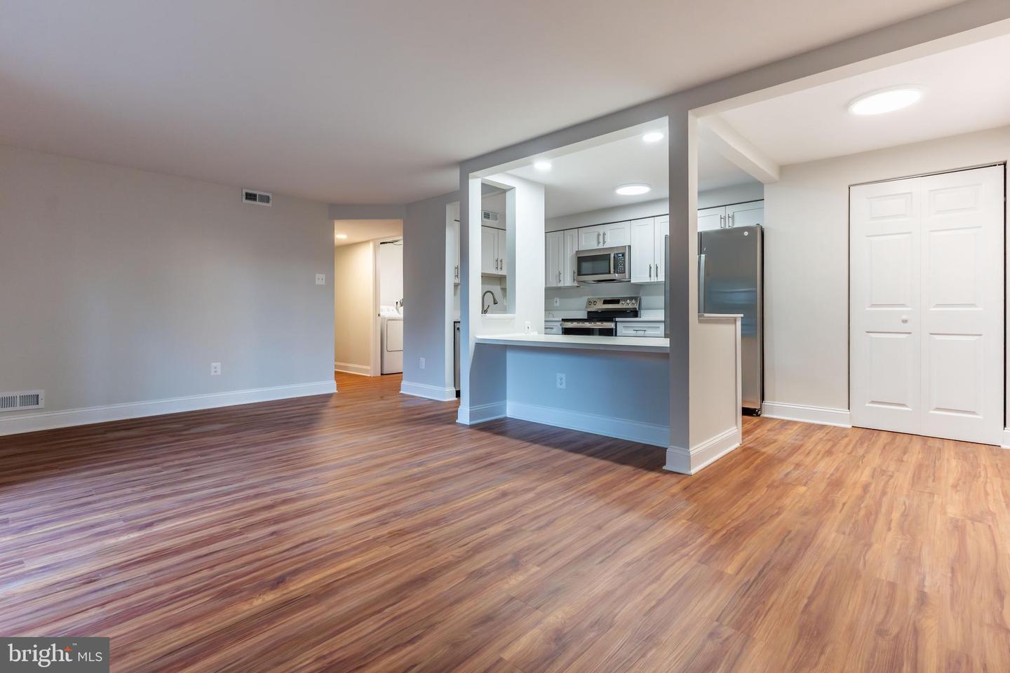 4410 GROOMBRIDGE WAY #A, ALEXANDRIA, Virginia 22309, 2 Bedrooms Bedrooms, ,2 BathroomsBathrooms,Residential,For sale,4410 GROOMBRIDGE WAY #A,VAFX2278128 MLS # VAFX2278128 4410 GROOMBRIDGE WAY #A, ALEXANDRIA, Virginia 22309, 2 Bedrooms Bedrooms, ,2 BathroomsBathrooms,Residential,For sale,4410 GROOMBRIDGE WAY #A,VAFX2278128 MLS # VAFX2278128