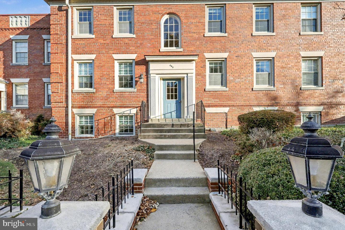 603 BASHFORD LN #3, ALEXANDRIA, Virginia 22314, 1 Bedroom Bedrooms, ,1 BathroomBathrooms,Residential,For sale,603 BASHFORD LN #3,VAAX2051562 MLS # VAAX2051562 603 BASHFORD LN #3, ALEXANDRIA, Virginia 22314, 1 Bedroom Bedrooms, ,1 BathroomBathrooms,Residential,For sale,603 BASHFORD LN #3,VAAX2051562 MLS # VAAX2051562