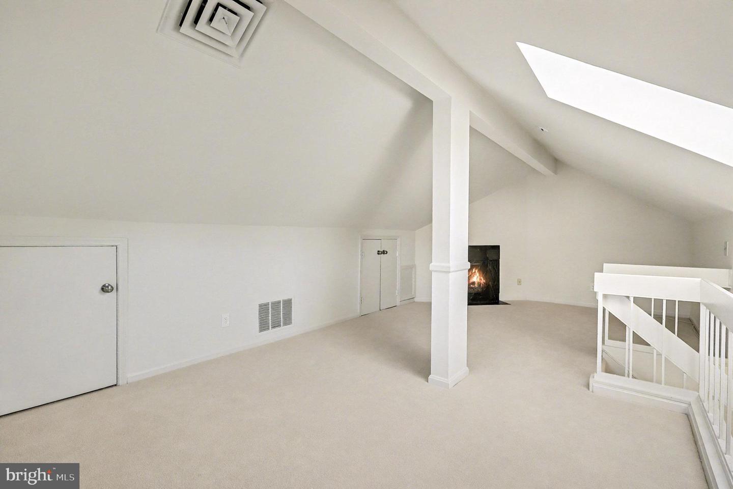 603 BASHFORD LN #3, ALEXANDRIA, Virginia 22314, 1 Bedroom Bedrooms, ,1 BathroomBathrooms,Residential,For sale,603 BASHFORD LN #3,VAAX2051562 MLS # VAAX2051562 603 BASHFORD LN #3, ALEXANDRIA, Virginia 22314, 1 Bedroom Bedrooms, ,1 BathroomBathrooms,Residential,For sale,603 BASHFORD LN #3,VAAX2051562 MLS # VAAX2051562