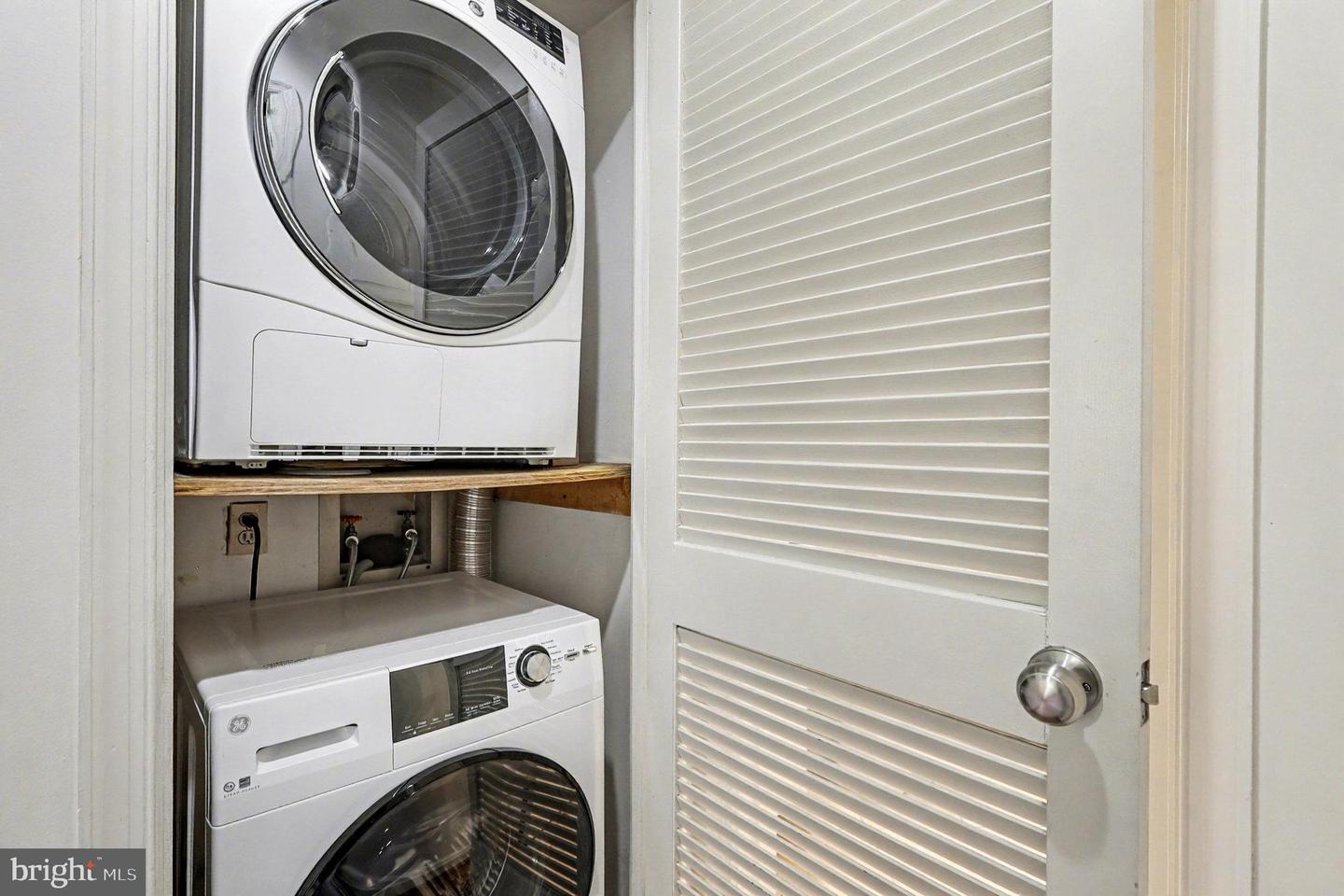 603 BASHFORD LN #3, ALEXANDRIA, Virginia 22314, 1 Bedroom Bedrooms, ,1 BathroomBathrooms,Residential,For sale,603 BASHFORD LN #3,VAAX2051562 MLS # VAAX2051562 603 BASHFORD LN #3, ALEXANDRIA, Virginia 22314, 1 Bedroom Bedrooms, ,1 BathroomBathrooms,Residential,For sale,603 BASHFORD LN #3,VAAX2051562 MLS # VAAX2051562