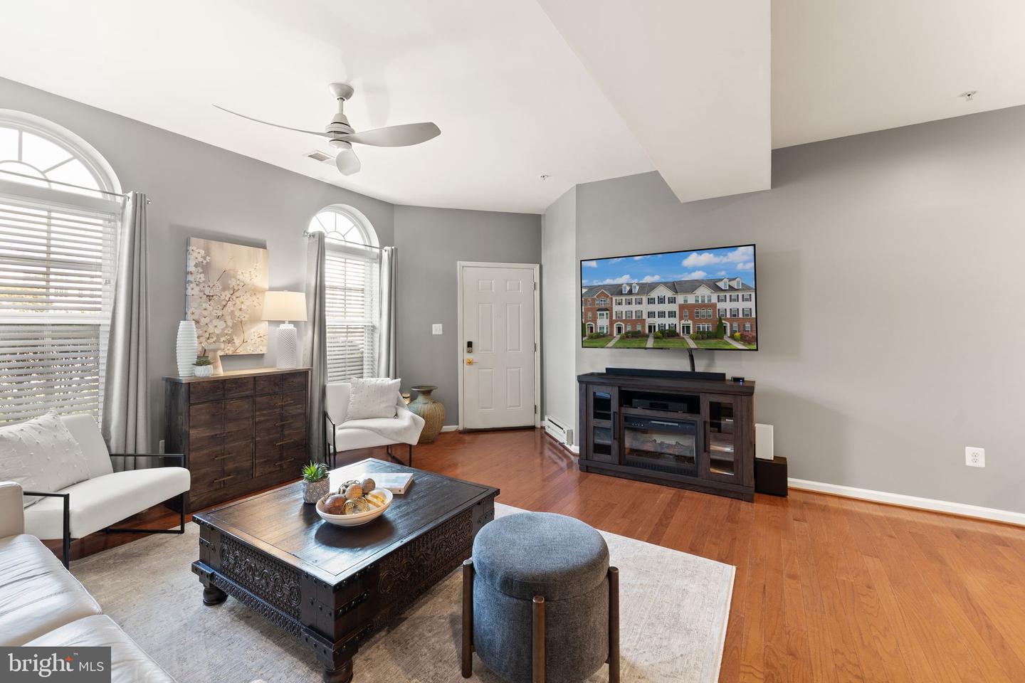 24682 HUTCHINSON FARM DR, STERLING, Virginia 20166, 3 Bedrooms Bedrooms, ,2 BathroomsBathrooms,Residential,For sale,24682 HUTCHINSON FARM DR,VALO2110690 MLS # VALO2110690 24682 HUTCHINSON FARM DR, STERLING, Virginia 20166, 3 Bedrooms Bedrooms, ,2 BathroomsBathrooms,Residential,For sale,24682 HUTCHINSON FARM DR,VALO2110690 MLS # VALO2110690