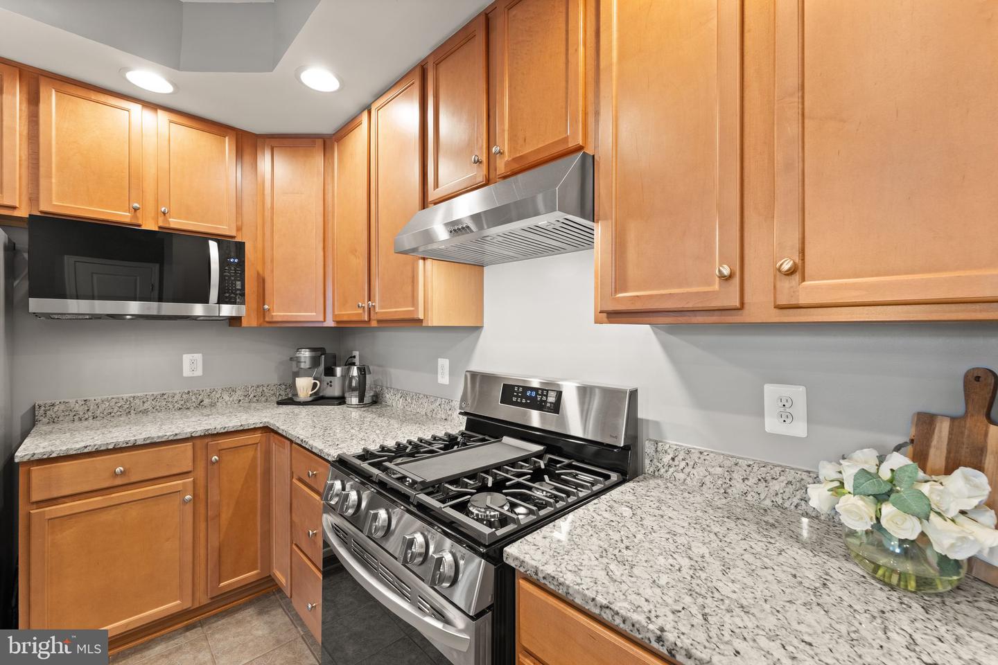 24682 HUTCHINSON FARM DR, STERLING, Virginia 20166, 3 Bedrooms Bedrooms, ,2 BathroomsBathrooms,Residential,For sale,24682 HUTCHINSON FARM DR,VALO2110690 MLS # VALO2110690 24682 HUTCHINSON FARM DR, STERLING, Virginia 20166, 3 Bedrooms Bedrooms, ,2 BathroomsBathrooms,Residential,For sale,24682 HUTCHINSON FARM DR,VALO2110690 MLS # VALO2110690