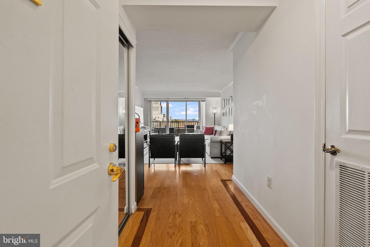 2121 JAMIESON AVE #1501, ALEXANDRIA, Virginia 22314, 2 Bedrooms Bedrooms, ,2 BathroomsBathrooms,Residential,For sale,2121 JAMIESON AVE #1501,VAAX2051568 MLS # VAAX2051568 2121 JAMIESON AVE #1501, ALEXANDRIA, Virginia 22314, 2 Bedrooms Bedrooms, ,2 BathroomsBathrooms,Residential,For sale,2121 JAMIESON AVE #1501,VAAX2051568 MLS # VAAX2051568