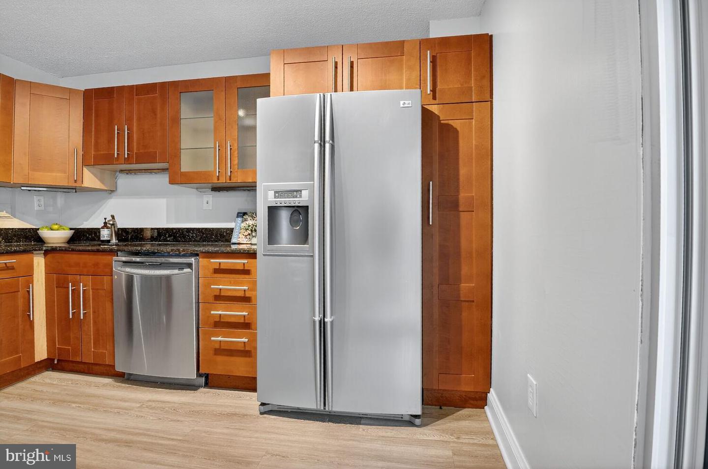 4600 S FOUR MILE RUN DR S #301, ARLINGTON, Virginia 22204, 1 Bedroom Bedrooms, ,1 BathroomBathrooms,Residential,For sale,4600 S FOUR MILE RUN DR S #301,VAAR2065788 MLS # VAAR2065788 4600 S FOUR MILE RUN DR S #301, ARLINGTON, Virginia 22204, 1 Bedroom Bedrooms, ,1 BathroomBathrooms,Residential,For sale,4600 S FOUR MILE RUN DR S #301,VAAR2065788 MLS # VAAR2065788