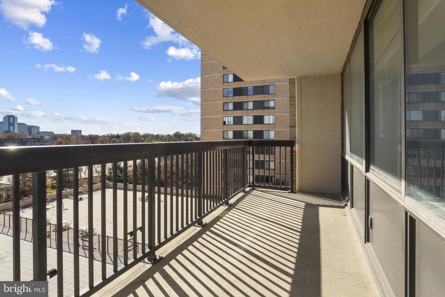 3709 S GEORGE MASON DR #613 E, FALLS CHURCH, Virginia 22041, 2 Bedrooms Bedrooms, 4 Rooms Rooms,2 BathroomsBathrooms,Residential,For sale,3709 S GEORGE MASON DR #613 E,VAFX2278160 MLS # VAFX2278160