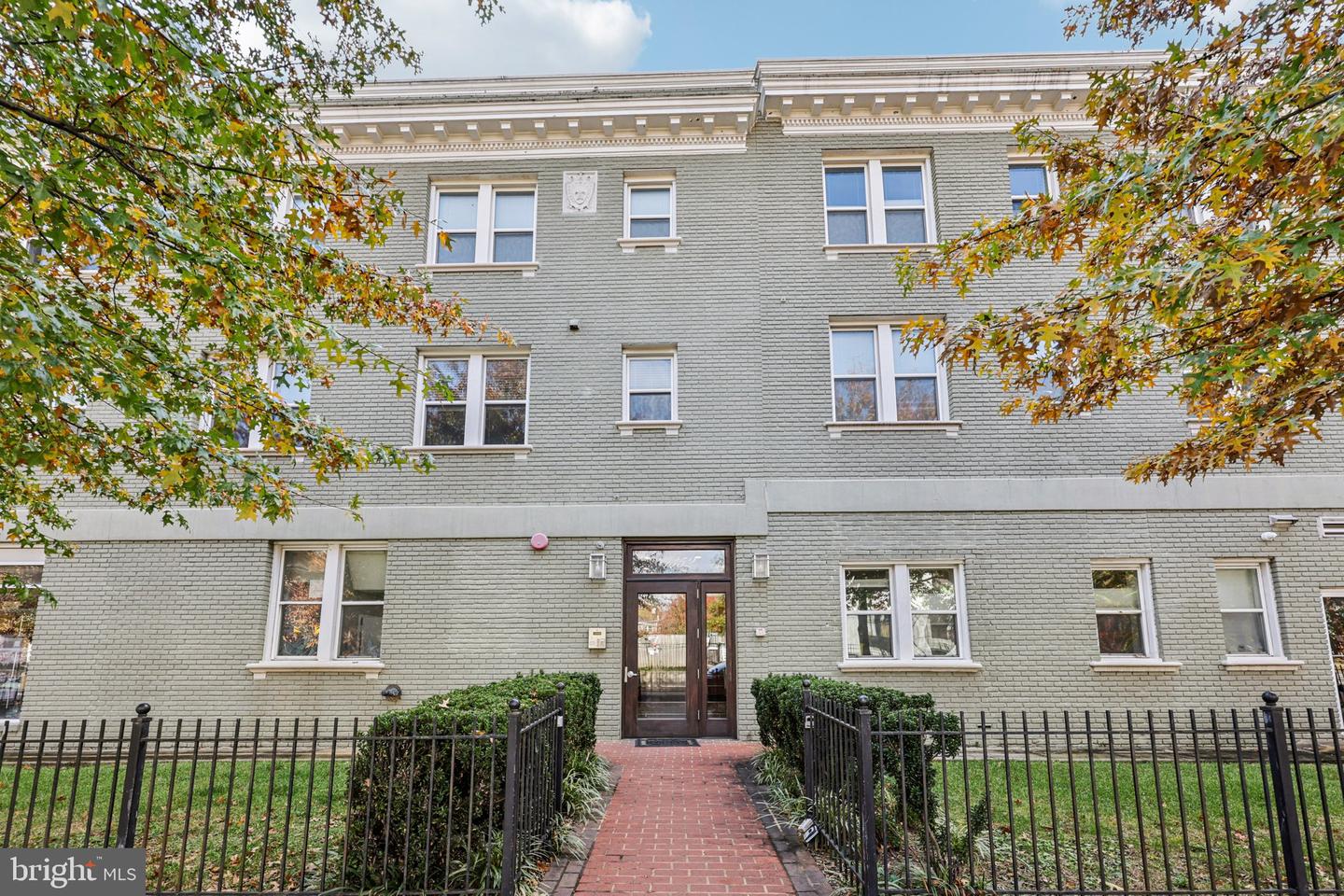 1352 LONGFELLOW ST NW #302, WASHINGTON, District Of Columbia 20011, 2 Bedrooms Bedrooms, ,1 BathroomBathrooms,Residential,For sale,1352 LONGFELLOW ST NW #302,DCDC2230770 MLS # DCDC2230770 1352 LONGFELLOW ST NW #302, WASHINGTON, District Of Columbia 20011, 2 Bedrooms Bedrooms, ,1 BathroomBathrooms,Residential,For sale,1352 LONGFELLOW ST NW #302,DCDC2230770 MLS # DCDC2230770