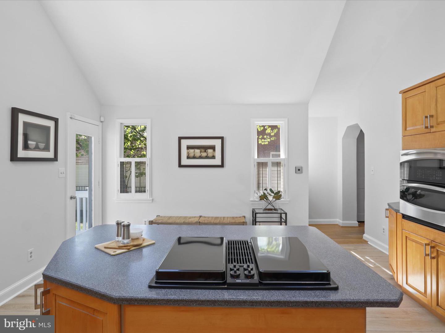 2323 N BURLINGTON ST, ARLINGTON, Virginia 22207, 3 Bedrooms Bedrooms, ,2 BathroomsBathrooms,Residential,For sale,2323 N BURLINGTON ST,VAAR2061696 MLS # VAAR2061696 2323 N BURLINGTON ST, ARLINGTON, Virginia 22207, 3 Bedrooms Bedrooms, ,2 BathroomsBathrooms,Residential,For sale,2323 N BURLINGTON ST,VAAR2061696 MLS # VAAR2061696