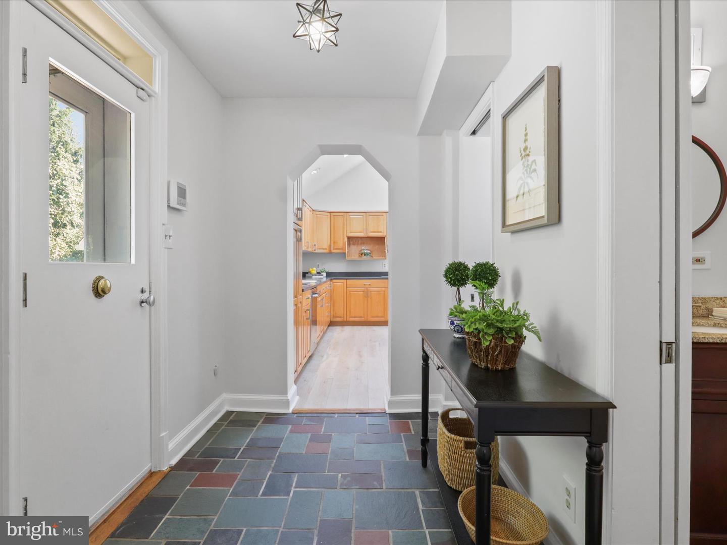 2323 N BURLINGTON ST, ARLINGTON, Virginia 22207, 3 Bedrooms Bedrooms, ,2 BathroomsBathrooms,Residential,For sale,2323 N BURLINGTON ST,VAAR2061696 MLS # VAAR2061696 2323 N BURLINGTON ST, ARLINGTON, Virginia 22207, 3 Bedrooms Bedrooms, ,2 BathroomsBathrooms,Residential,For sale,2323 N BURLINGTON ST,VAAR2061696 MLS # VAAR2061696