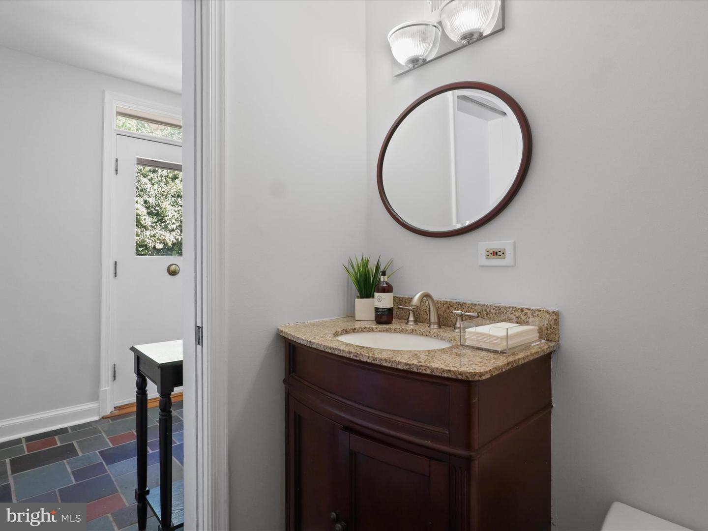 2323 N BURLINGTON ST, ARLINGTON, Virginia 22207, 3 Bedrooms Bedrooms, ,2 BathroomsBathrooms,Residential,For sale,2323 N BURLINGTON ST,VAAR2061696 MLS # VAAR2061696 2323 N BURLINGTON ST, ARLINGTON, Virginia 22207, 3 Bedrooms Bedrooms, ,2 BathroomsBathrooms,Residential,For sale,2323 N BURLINGTON ST,VAAR2061696 MLS # VAAR2061696