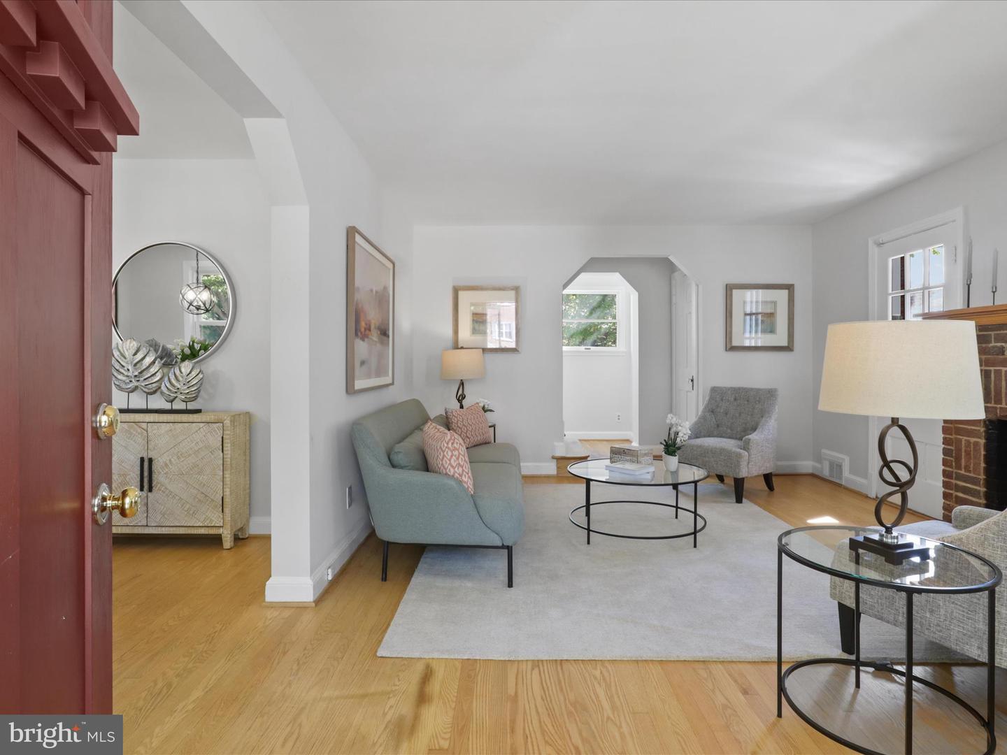 2323 N BURLINGTON ST, ARLINGTON, Virginia 22207, 3 Bedrooms Bedrooms, ,2 BathroomsBathrooms,Residential,For sale,2323 N BURLINGTON ST,VAAR2061696 MLS # VAAR2061696 2323 N BURLINGTON ST, ARLINGTON, Virginia 22207, 3 Bedrooms Bedrooms, ,2 BathroomsBathrooms,Residential,For sale,2323 N BURLINGTON ST,VAAR2061696 MLS # VAAR2061696