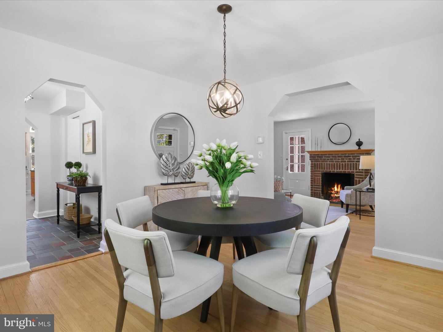 2323 N BURLINGTON ST, ARLINGTON, Virginia 22207, 3 Bedrooms Bedrooms, ,2 BathroomsBathrooms,Residential,For sale,2323 N BURLINGTON ST,VAAR2061696 MLS # VAAR2061696 2323 N BURLINGTON ST, ARLINGTON, Virginia 22207, 3 Bedrooms Bedrooms, ,2 BathroomsBathrooms,Residential,For sale,2323 N BURLINGTON ST,VAAR2061696 MLS # VAAR2061696