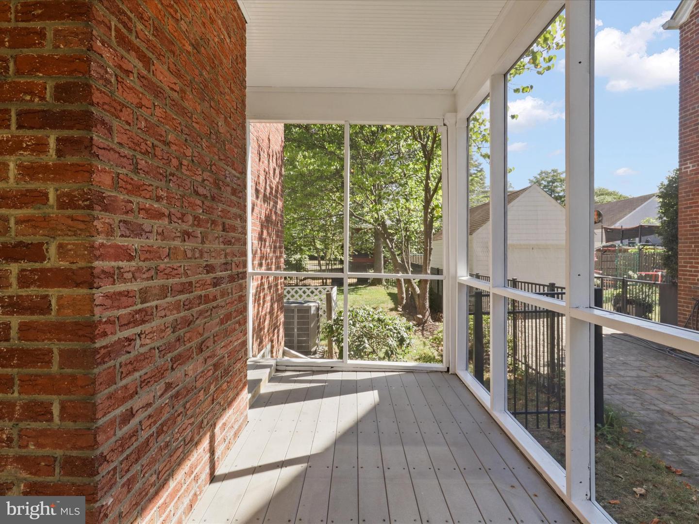 2323 N BURLINGTON ST, ARLINGTON, Virginia 22207, 3 Bedrooms Bedrooms, ,2 BathroomsBathrooms,Residential,For sale,2323 N BURLINGTON ST,VAAR2061696 MLS # VAAR2061696 2323 N BURLINGTON ST, ARLINGTON, Virginia 22207, 3 Bedrooms Bedrooms, ,2 BathroomsBathrooms,Residential,For sale,2323 N BURLINGTON ST,VAAR2061696 MLS # VAAR2061696