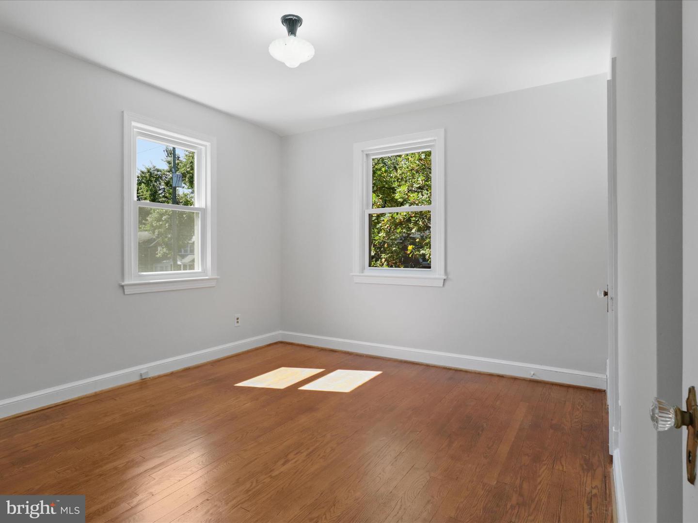 2323 N BURLINGTON ST, ARLINGTON, Virginia 22207, 3 Bedrooms Bedrooms, ,2 BathroomsBathrooms,Residential,For sale,2323 N BURLINGTON ST,VAAR2061696 MLS # VAAR2061696 2323 N BURLINGTON ST, ARLINGTON, Virginia 22207, 3 Bedrooms Bedrooms, ,2 BathroomsBathrooms,Residential,For sale,2323 N BURLINGTON ST,VAAR2061696 MLS # VAAR2061696