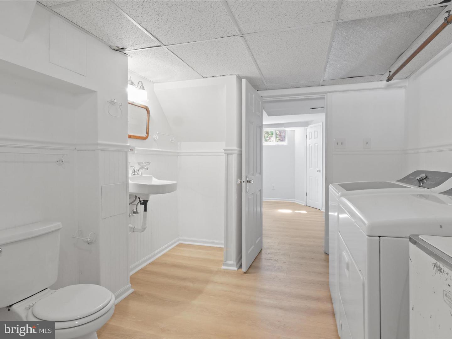 2323 N BURLINGTON ST, ARLINGTON, Virginia 22207, 3 Bedrooms Bedrooms, ,2 BathroomsBathrooms,Residential,For sale,2323 N BURLINGTON ST,VAAR2061696 MLS # VAAR2061696 2323 N BURLINGTON ST, ARLINGTON, Virginia 22207, 3 Bedrooms Bedrooms, ,2 BathroomsBathrooms,Residential,For sale,2323 N BURLINGTON ST,VAAR2061696 MLS # VAAR2061696