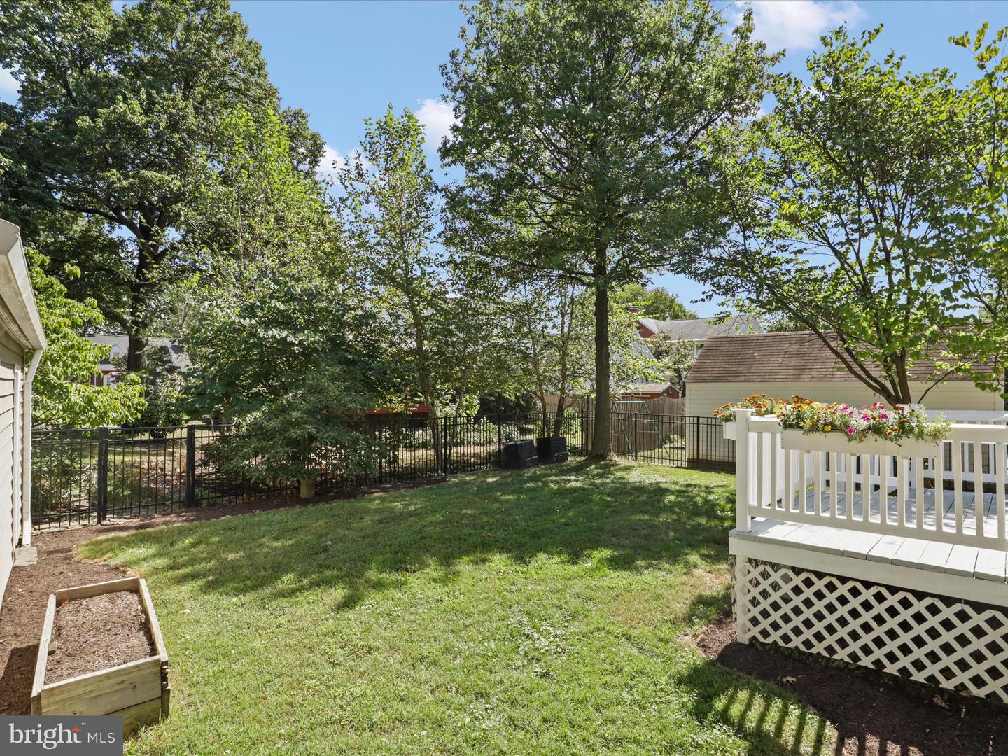 2323 N BURLINGTON ST, ARLINGTON, Virginia 22207, 3 Bedrooms Bedrooms, ,2 BathroomsBathrooms,Residential,For sale,2323 N BURLINGTON ST,VAAR2061696 MLS # VAAR2061696 2323 N BURLINGTON ST, ARLINGTON, Virginia 22207, 3 Bedrooms Bedrooms, ,2 BathroomsBathrooms,Residential,For sale,2323 N BURLINGTON ST,VAAR2061696 MLS # VAAR2061696