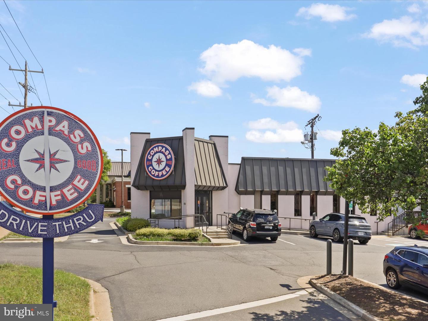 2323 N BURLINGTON ST, ARLINGTON, Virginia 22207, 3 Bedrooms Bedrooms, ,2 BathroomsBathrooms,Residential,For sale,2323 N BURLINGTON ST,VAAR2061696 MLS # VAAR2061696 2323 N BURLINGTON ST, ARLINGTON, Virginia 22207, 3 Bedrooms Bedrooms, ,2 BathroomsBathrooms,Residential,For sale,2323 N BURLINGTON ST,VAAR2061696 MLS # VAAR2061696