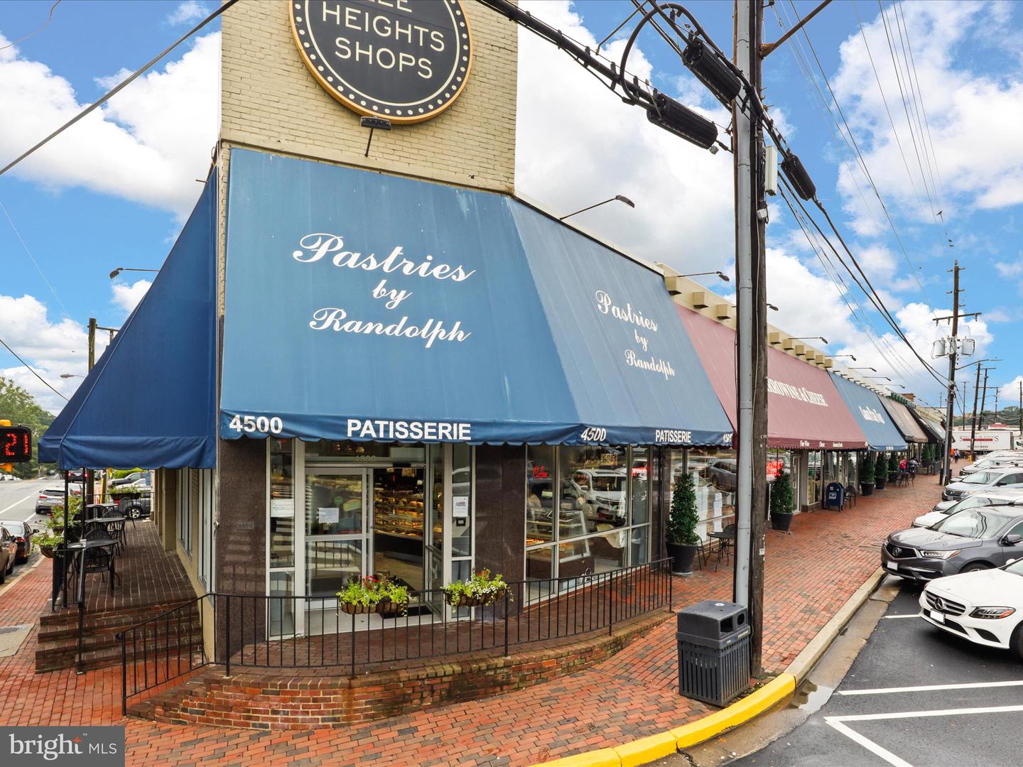 2323 N BURLINGTON ST, ARLINGTON, Virginia 22207, 3 Bedrooms Bedrooms, ,2 BathroomsBathrooms,Residential,For sale,2323 N BURLINGTON ST,VAAR2061696 MLS # VAAR2061696 2323 N BURLINGTON ST, ARLINGTON, Virginia 22207, 3 Bedrooms Bedrooms, ,2 BathroomsBathrooms,Residential,For sale,2323 N BURLINGTON ST,VAAR2061696 MLS # VAAR2061696