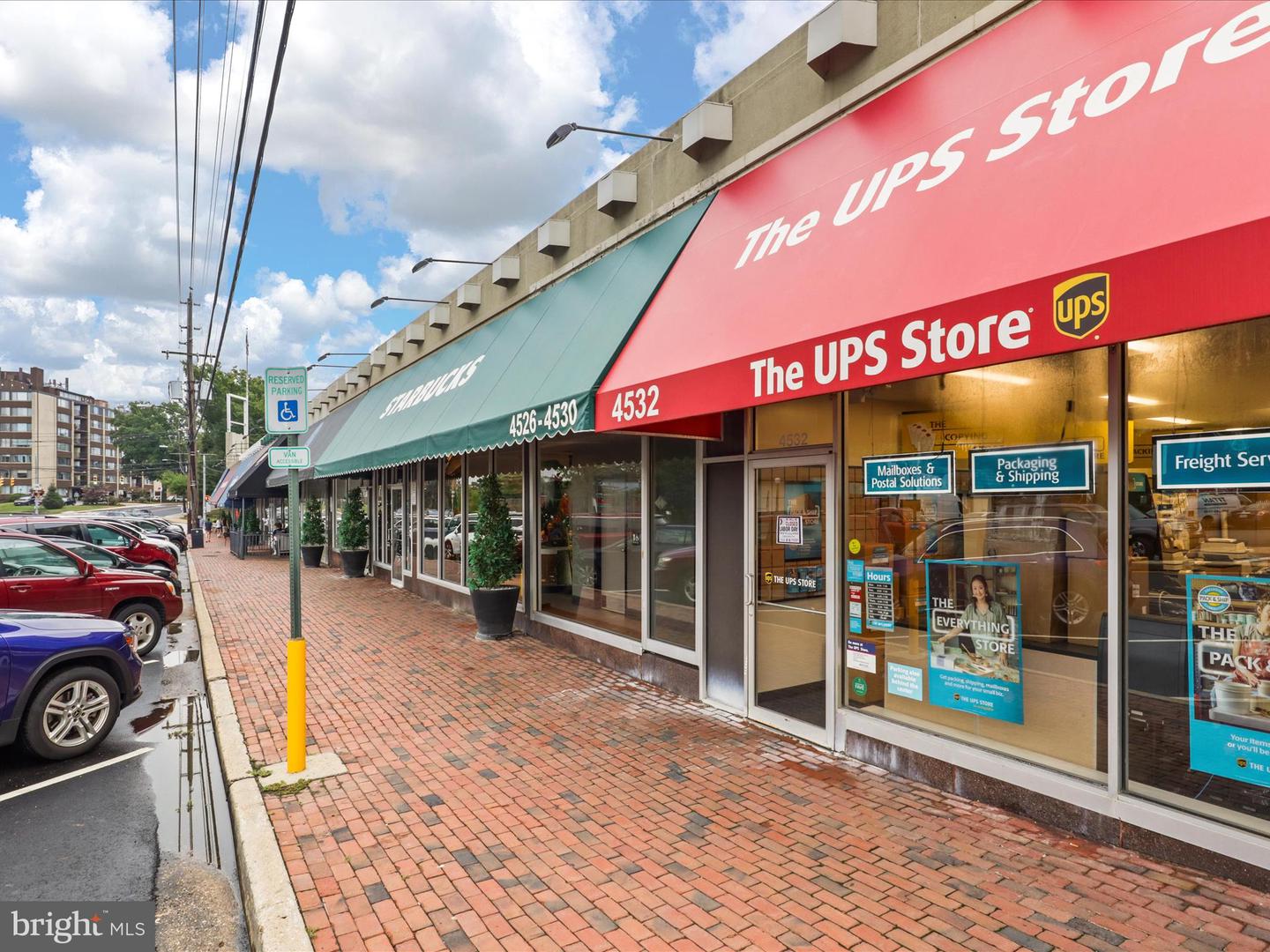 2323 N BURLINGTON ST, ARLINGTON, Virginia 22207, 3 Bedrooms Bedrooms, ,2 BathroomsBathrooms,Residential,For sale,2323 N BURLINGTON ST,VAAR2061696 MLS # VAAR2061696 2323 N BURLINGTON ST, ARLINGTON, Virginia 22207, 3 Bedrooms Bedrooms, ,2 BathroomsBathrooms,Residential,For sale,2323 N BURLINGTON ST,VAAR2061696 MLS # VAAR2061696