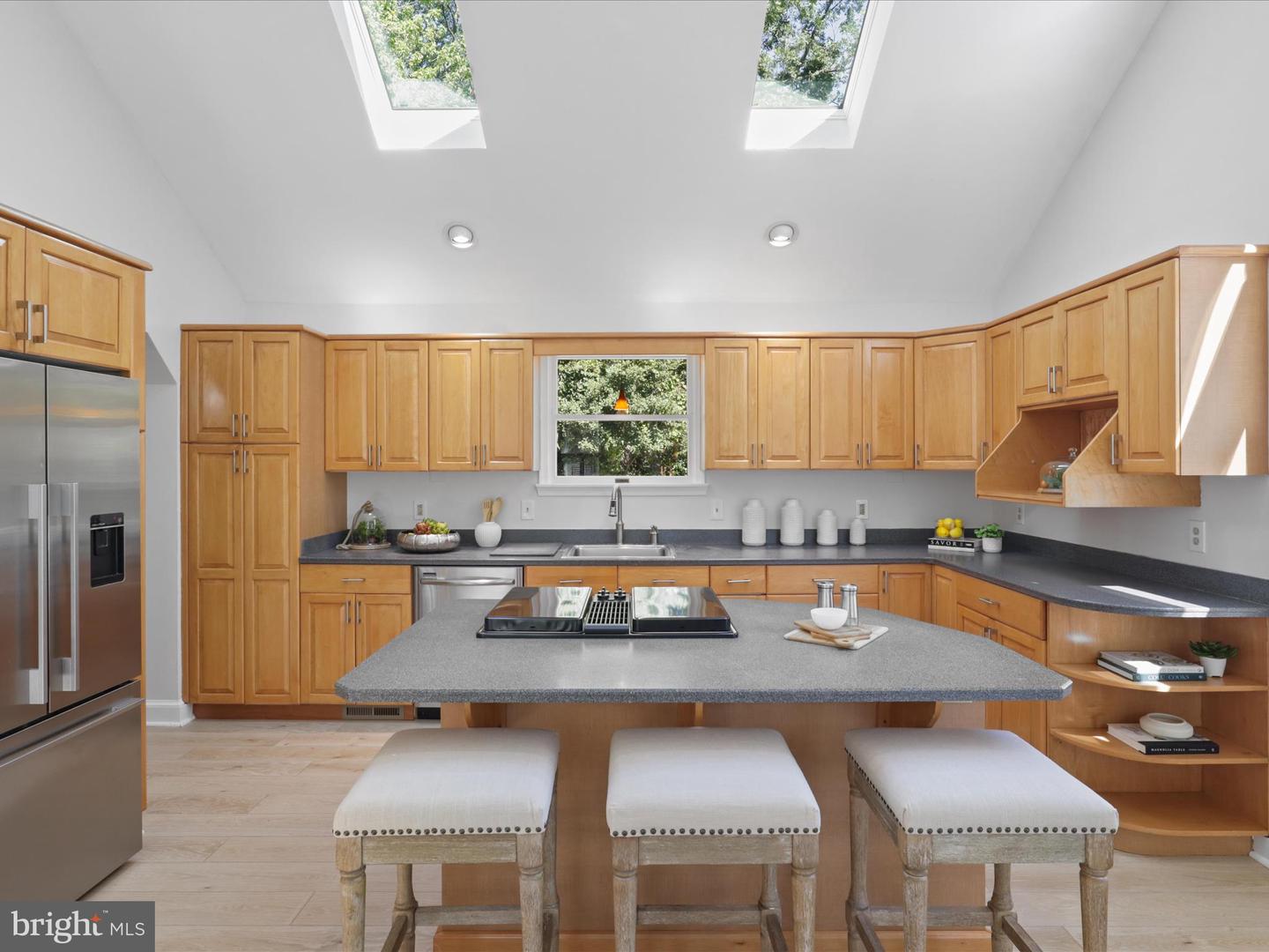 2323 N BURLINGTON ST, ARLINGTON, Virginia 22207, 3 Bedrooms Bedrooms, ,2 BathroomsBathrooms,Residential,For sale,2323 N BURLINGTON ST,VAAR2061696 MLS # VAAR2061696 2323 N BURLINGTON ST, ARLINGTON, Virginia 22207, 3 Bedrooms Bedrooms, ,2 BathroomsBathrooms,Residential,For sale,2323 N BURLINGTON ST,VAAR2061696 MLS # VAAR2061696