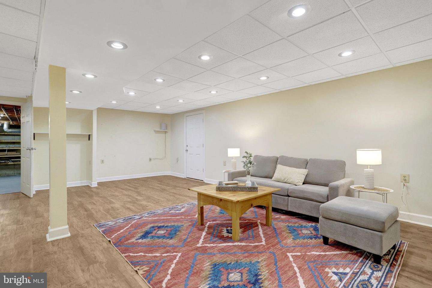 7206 JOSHUA TREE LN, SPRINGFIELD, Virginia 22152, 4 Bedrooms Bedrooms, 10 Rooms Rooms,2 BathroomsBathrooms,Residential,For sale,7206 JOSHUA TREE LN,VAFX2262290 MLS # VAFX2262290 7206 JOSHUA TREE LN, SPRINGFIELD, Virginia 22152, 4 Bedrooms Bedrooms, 10 Rooms Rooms,2 BathroomsBathrooms,Residential,For sale,7206 JOSHUA TREE LN,VAFX2262290 MLS # VAFX2262290