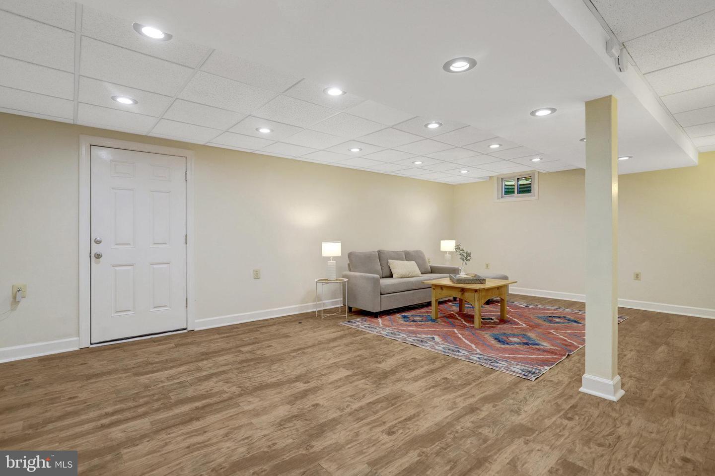 7206 JOSHUA TREE LN, SPRINGFIELD, Virginia 22152, 4 Bedrooms Bedrooms, 10 Rooms Rooms,2 BathroomsBathrooms,Residential,For sale,7206 JOSHUA TREE LN,VAFX2262290 MLS # VAFX2262290 7206 JOSHUA TREE LN, SPRINGFIELD, Virginia 22152, 4 Bedrooms Bedrooms, 10 Rooms Rooms,2 BathroomsBathrooms,Residential,For sale,7206 JOSHUA TREE LN,VAFX2262290 MLS # VAFX2262290