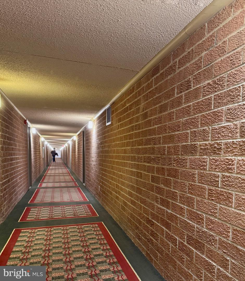 3100 S MANCHESTER ST #1128, FALLS CHURCH, Virginia 22044, 2 Bedrooms Bedrooms, ,2 BathroomsBathrooms,Residential,For sale,3100 S MANCHESTER ST #1128,VAFX2262304 MLS # VAFX2262304 3100 S MANCHESTER ST #1128, FALLS CHURCH, Virginia 22044, 2 Bedrooms Bedrooms, ,2 BathroomsBathrooms,Residential,For sale,3100 S MANCHESTER ST #1128,VAFX2262304 MLS # VAFX2262304