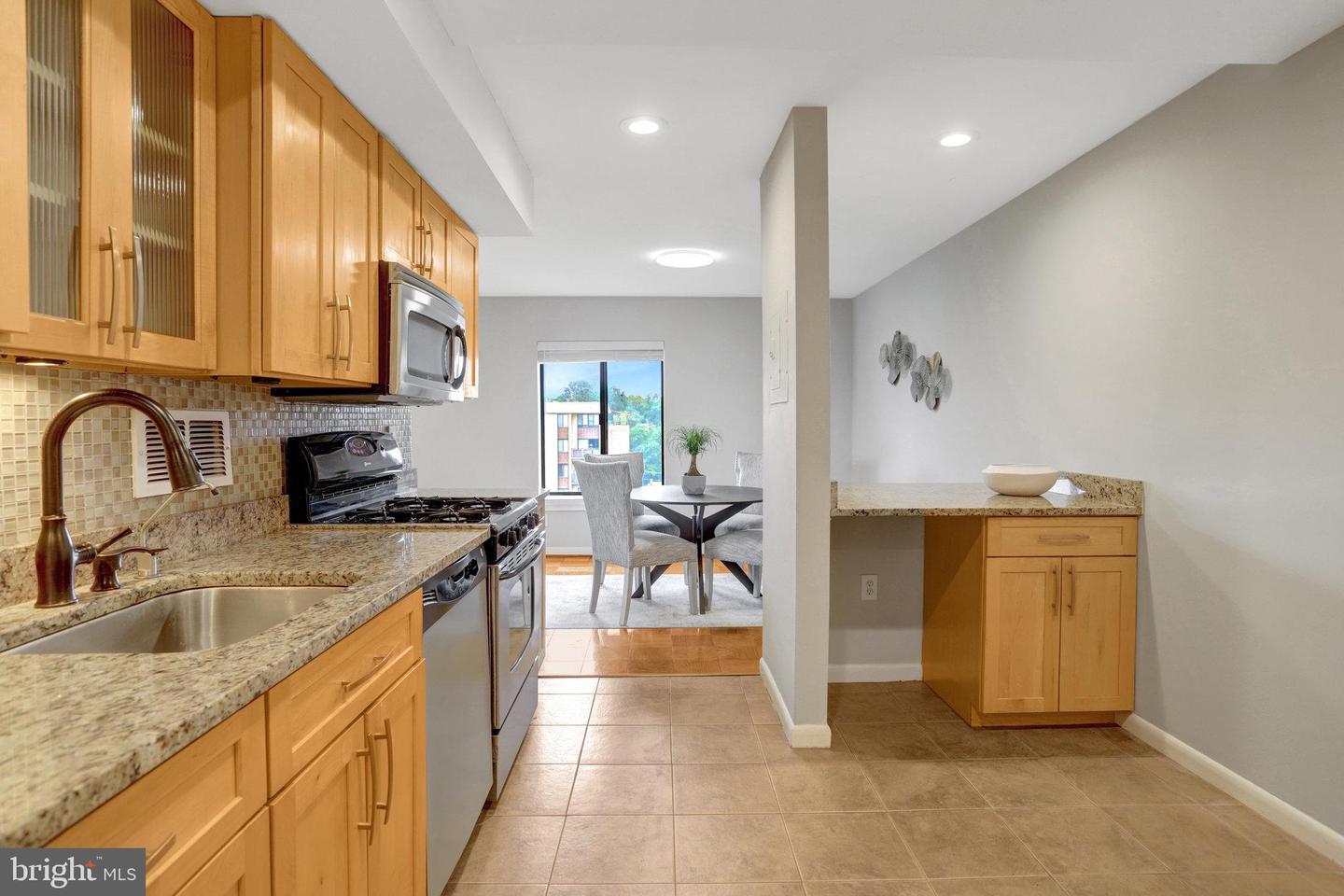 3100 S MANCHESTER ST #1128, FALLS CHURCH, Virginia 22044, 2 Bedrooms Bedrooms, ,2 BathroomsBathrooms,Residential,For sale,3100 S MANCHESTER ST #1128,VAFX2262304 MLS # VAFX2262304 3100 S MANCHESTER ST #1128, FALLS CHURCH, Virginia 22044, 2 Bedrooms Bedrooms, ,2 BathroomsBathrooms,Residential,For sale,3100 S MANCHESTER ST #1128,VAFX2262304 MLS # VAFX2262304