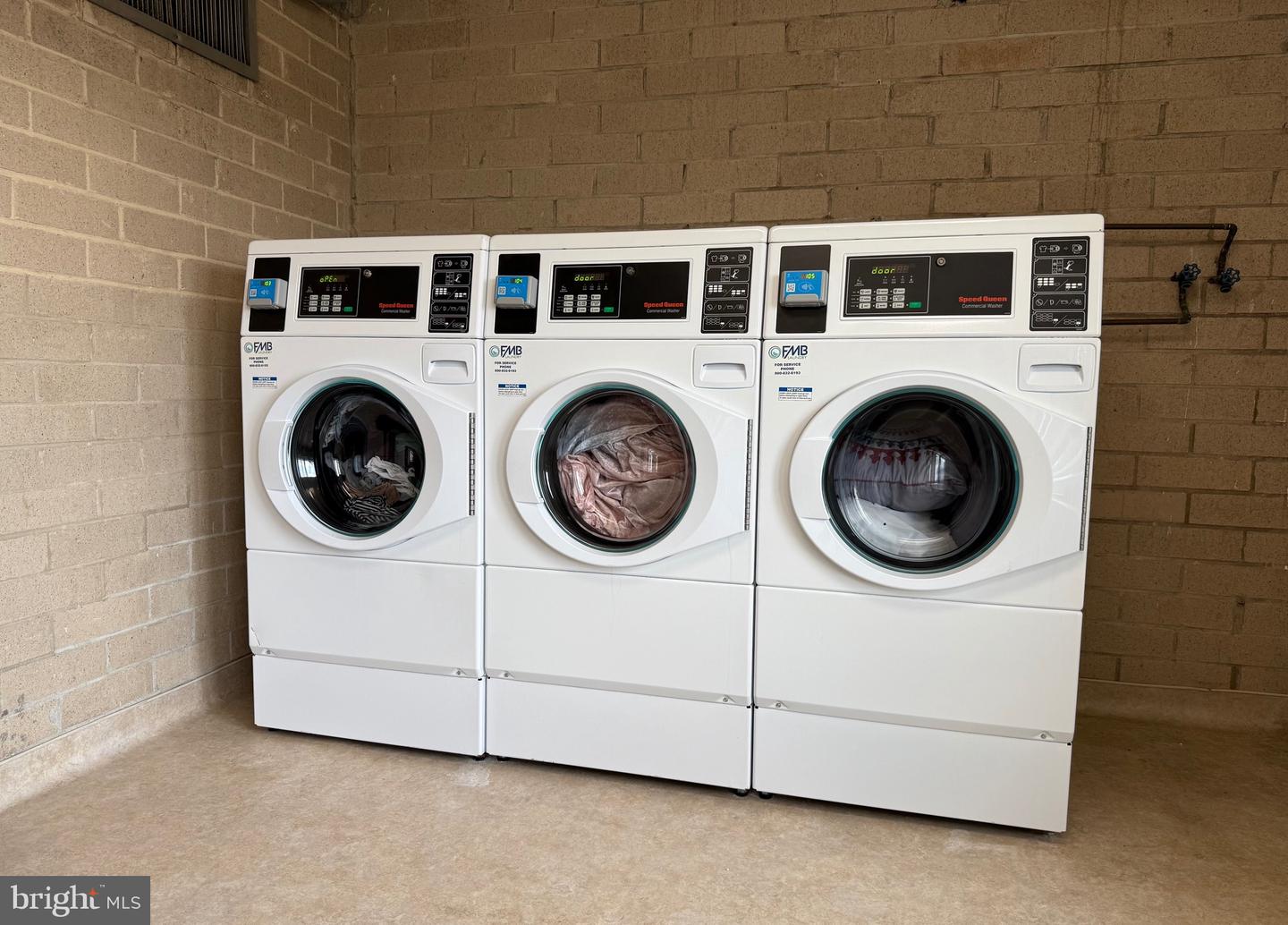 3100 S MANCHESTER ST #1128, FALLS CHURCH, Virginia 22044, 2 Bedrooms Bedrooms, ,2 BathroomsBathrooms,Residential,For sale,3100 S MANCHESTER ST #1128,VAFX2262304 MLS # VAFX2262304 3100 S MANCHESTER ST #1128, FALLS CHURCH, Virginia 22044, 2 Bedrooms Bedrooms, ,2 BathroomsBathrooms,Residential,For sale,3100 S MANCHESTER ST #1128,VAFX2262304 MLS # VAFX2262304