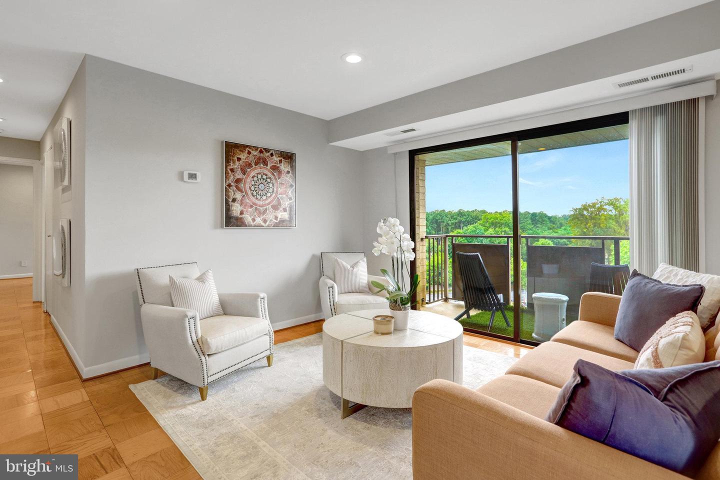 3100 S MANCHESTER ST #1128, FALLS CHURCH, Virginia 22044, 2 Bedrooms Bedrooms, ,2 BathroomsBathrooms,Residential,For sale,3100 S MANCHESTER ST #1128,VAFX2262304 MLS # VAFX2262304 3100 S MANCHESTER ST #1128, FALLS CHURCH, Virginia 22044, 2 Bedrooms Bedrooms, ,2 BathroomsBathrooms,Residential,For sale,3100 S MANCHESTER ST #1128,VAFX2262304 MLS # VAFX2262304