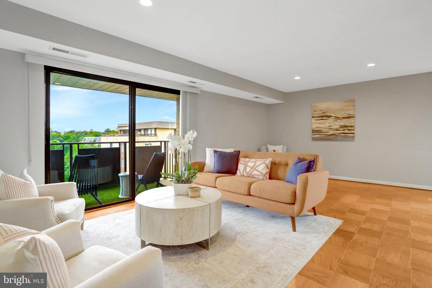 3100 S MANCHESTER ST #1128, FALLS CHURCH, Virginia 22044, 2 Bedrooms Bedrooms, ,2 BathroomsBathrooms,Residential,For sale,3100 S MANCHESTER ST #1128,VAFX2262304 MLS # VAFX2262304 3100 S MANCHESTER ST #1128, FALLS CHURCH, Virginia 22044, 2 Bedrooms Bedrooms, ,2 BathroomsBathrooms,Residential,For sale,3100 S MANCHESTER ST #1128,VAFX2262304 MLS # VAFX2262304