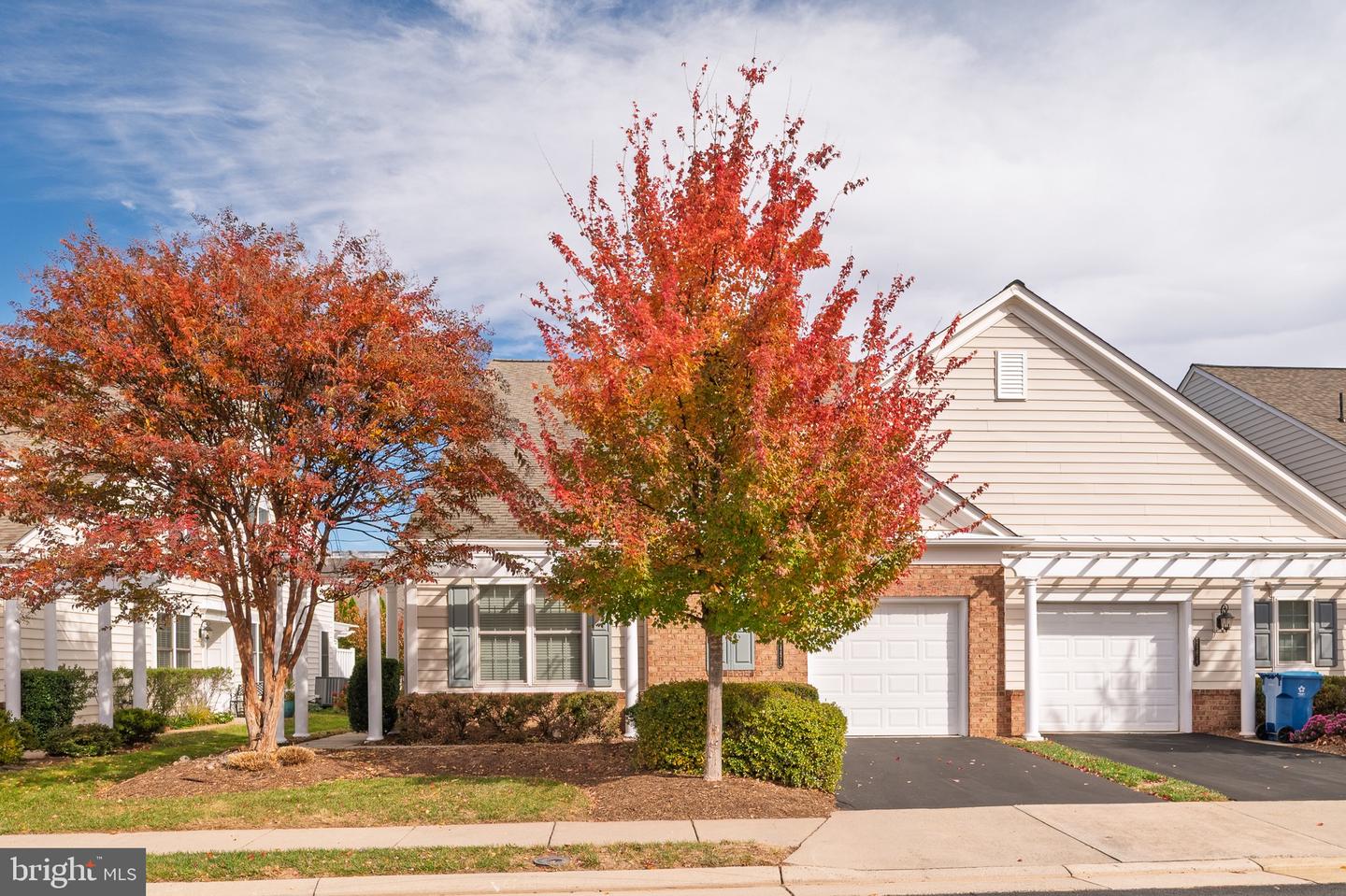 44472 OAKMONT MANOR SQ, ASHBURN, Virginia 20147, 2 Bedrooms Bedrooms, ,2 BathroomsBathrooms,Residential,For sale,44472 OAKMONT MANOR SQ,VALO2105610 MLS # VALO2105610 44472 OAKMONT MANOR SQ, ASHBURN, Virginia 20147, 2 Bedrooms Bedrooms, ,2 BathroomsBathrooms,Residential,For sale,44472 OAKMONT MANOR SQ,VALO2105610 MLS # VALO2105610