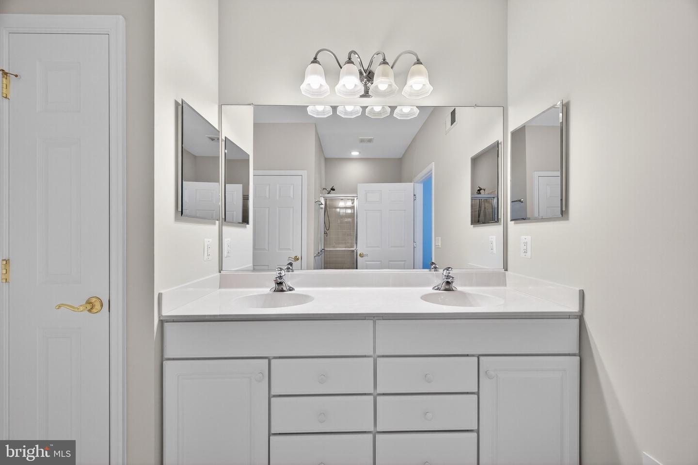 44472 OAKMONT MANOR SQ, ASHBURN, Virginia 20147, 2 Bedrooms Bedrooms, ,2 BathroomsBathrooms,Residential,For sale,44472 OAKMONT MANOR SQ,VALO2105610 MLS # VALO2105610 44472 OAKMONT MANOR SQ, ASHBURN, Virginia 20147, 2 Bedrooms Bedrooms, ,2 BathroomsBathrooms,Residential,For sale,44472 OAKMONT MANOR SQ,VALO2105610 MLS # VALO2105610