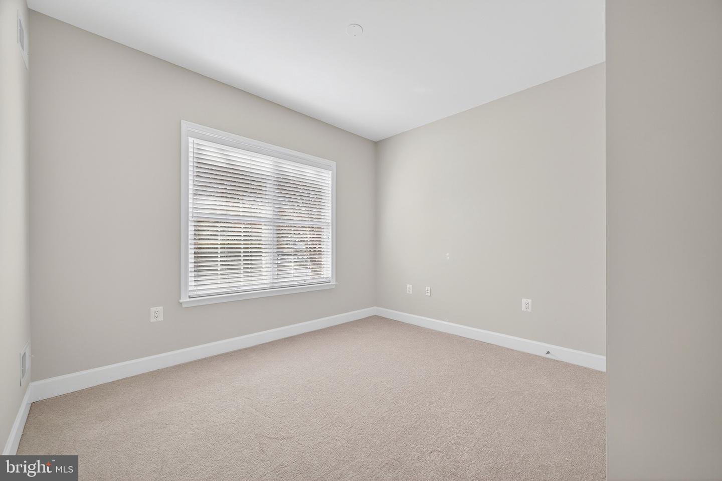 44472 OAKMONT MANOR SQ, ASHBURN, Virginia 20147, 2 Bedrooms Bedrooms, ,2 BathroomsBathrooms,Residential,For sale,44472 OAKMONT MANOR SQ,VALO2105610 MLS # VALO2105610 44472 OAKMONT MANOR SQ, ASHBURN, Virginia 20147, 2 Bedrooms Bedrooms, ,2 BathroomsBathrooms,Residential,For sale,44472 OAKMONT MANOR SQ,VALO2105610 MLS # VALO2105610