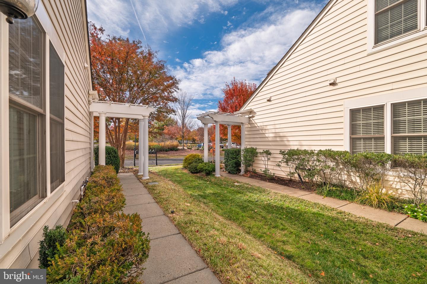 44472 OAKMONT MANOR SQ, ASHBURN, Virginia 20147, 2 Bedrooms Bedrooms, ,2 BathroomsBathrooms,Residential,For sale,44472 OAKMONT MANOR SQ,VALO2105610 MLS # VALO2105610 44472 OAKMONT MANOR SQ, ASHBURN, Virginia 20147, 2 Bedrooms Bedrooms, ,2 BathroomsBathrooms,Residential,For sale,44472 OAKMONT MANOR SQ,VALO2105610 MLS # VALO2105610