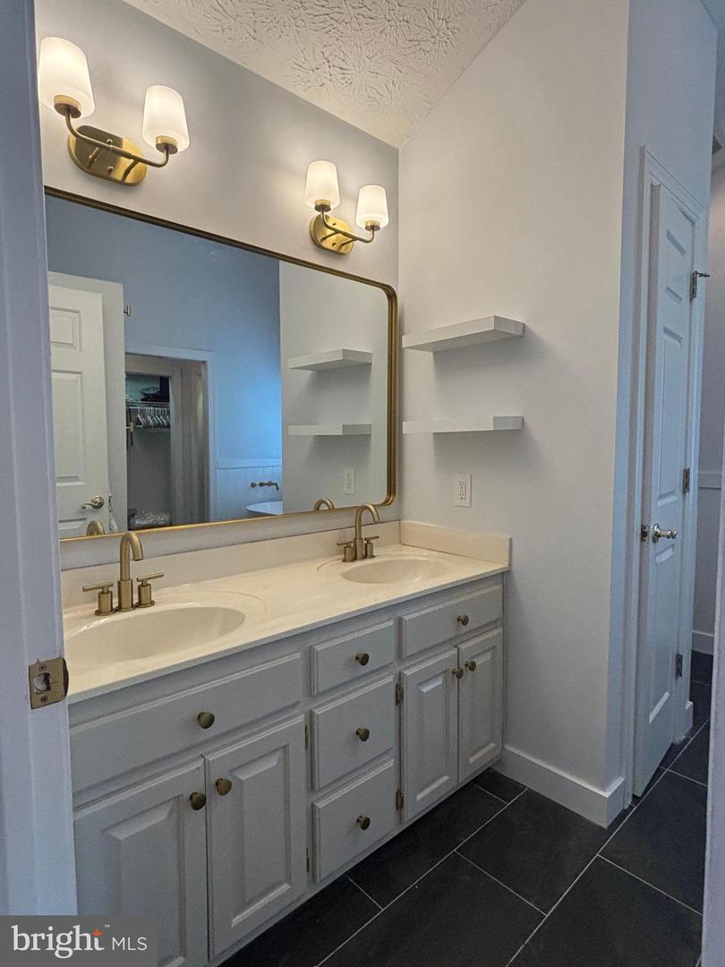 20 DIRBY WAY, FISHERSVILLE, Virginia 22939, 3 Bedrooms Bedrooms, 7 Rooms Rooms,2 BathroomsBathrooms,Residential,For sale,20 DIRBY WAY,VAAG2002652 MLS # VAAG2002652