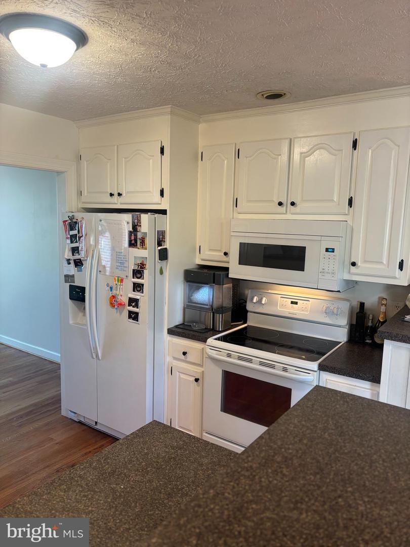 20 DIRBY WAY, FISHERSVILLE, Virginia 22939, 3 Bedrooms Bedrooms, 7 Rooms Rooms,2 BathroomsBathrooms,Residential,For sale,20 DIRBY WAY,VAAG2002652 MLS # VAAG2002652