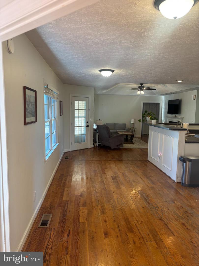 20 DIRBY WAY, FISHERSVILLE, Virginia 22939, 3 Bedrooms Bedrooms, 7 Rooms Rooms,2 BathroomsBathrooms,Residential,For sale,20 DIRBY WAY,VAAG2002652 MLS # VAAG2002652