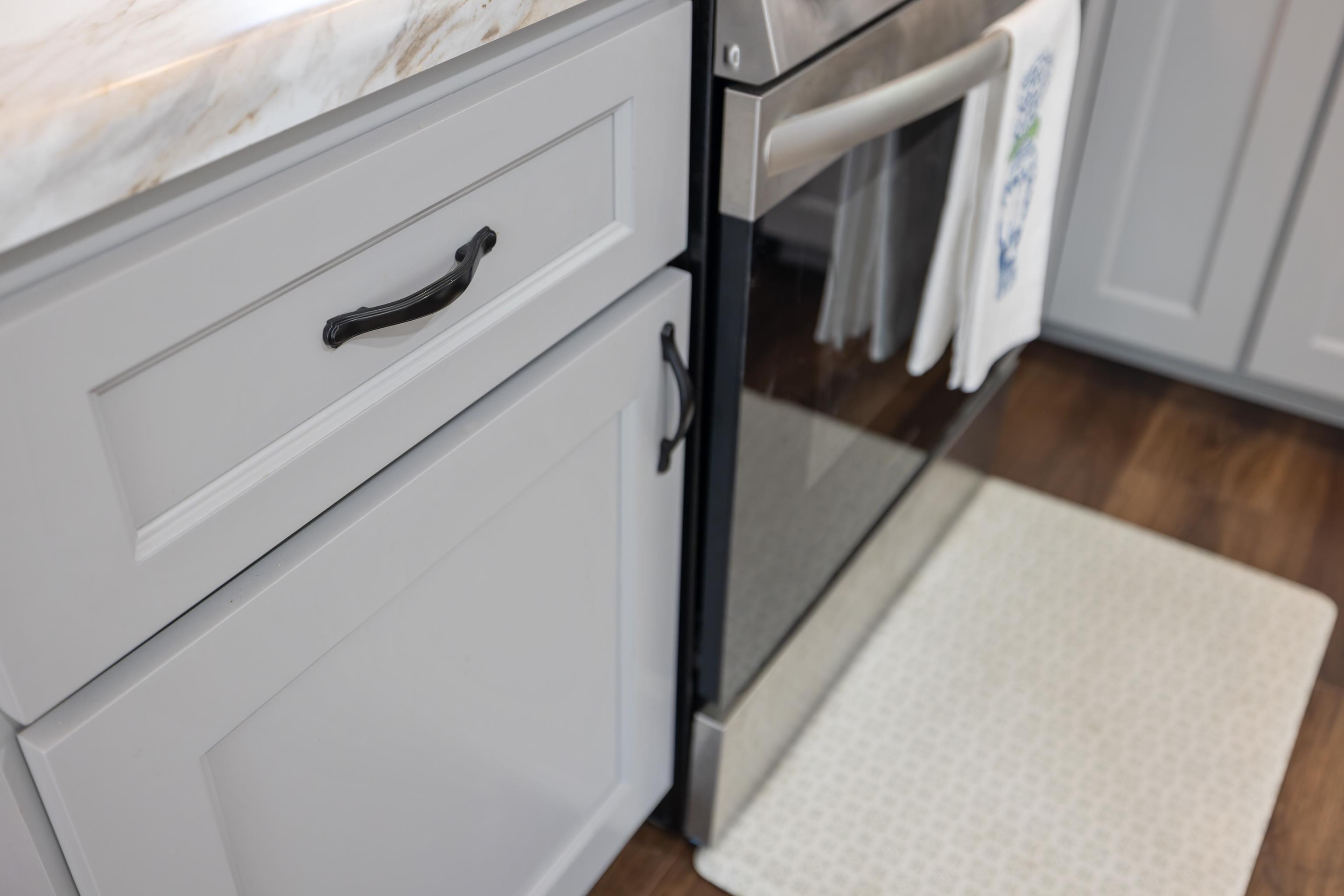 401 DUPONT AVE, STAUNTON, Virginia 24401, 3 Bedrooms Bedrooms, ,1 BathroomBathrooms,Residential,401 DUPONT AVE,670410 MLS # 670410 401 DUPONT AVE, STAUNTON, Virginia 24401, 3 Bedrooms Bedrooms, ,1 BathroomBathrooms,Residential,401 DUPONT AVE,670410 MLS # 670410