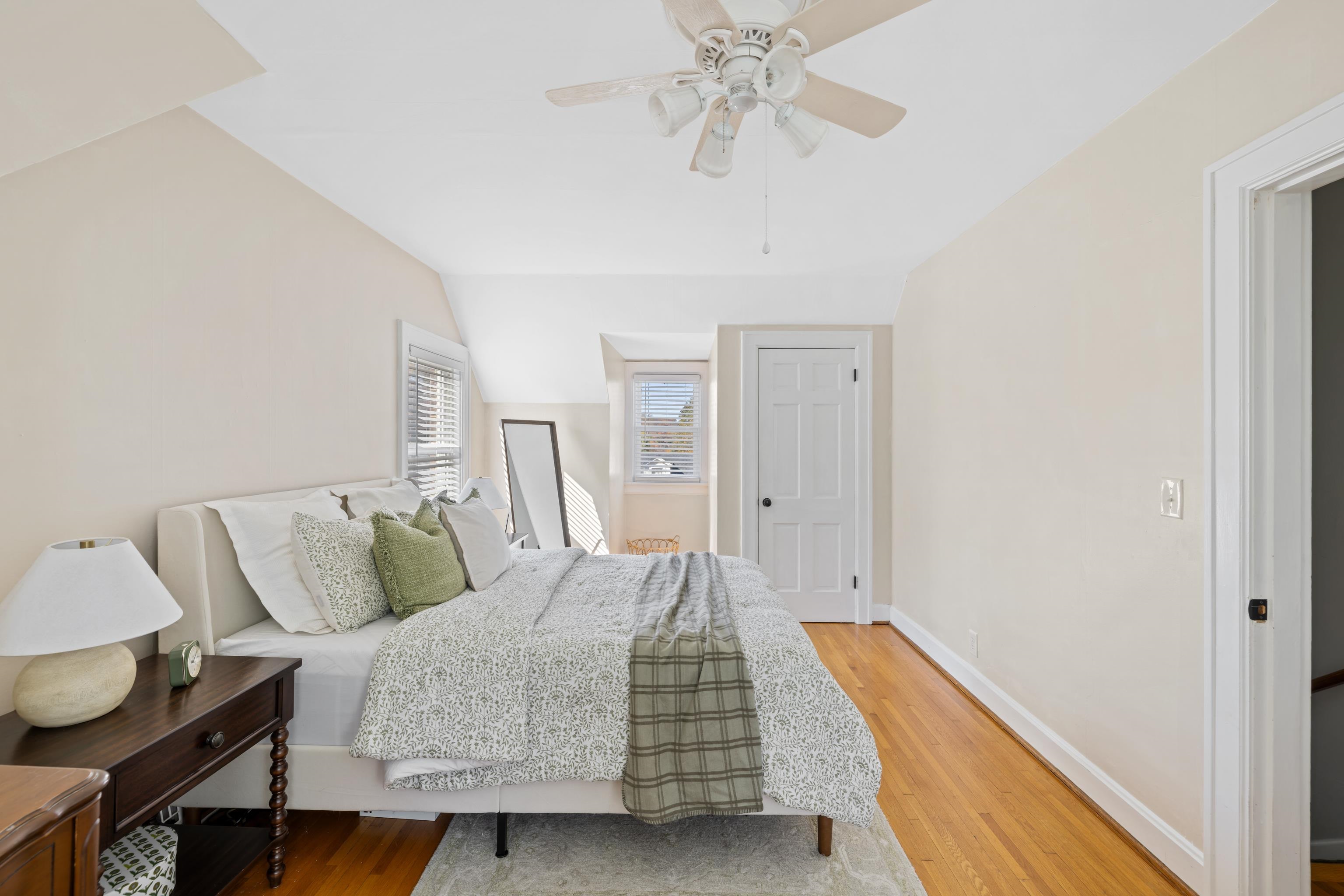 401 DUPONT AVE, STAUNTON, Virginia 24401, 3 Bedrooms Bedrooms, ,1 BathroomBathrooms,Residential,401 DUPONT AVE,670410 MLS # 670410 401 DUPONT AVE, STAUNTON, Virginia 24401, 3 Bedrooms Bedrooms, ,1 BathroomBathrooms,Residential,401 DUPONT AVE,670410 MLS # 670410