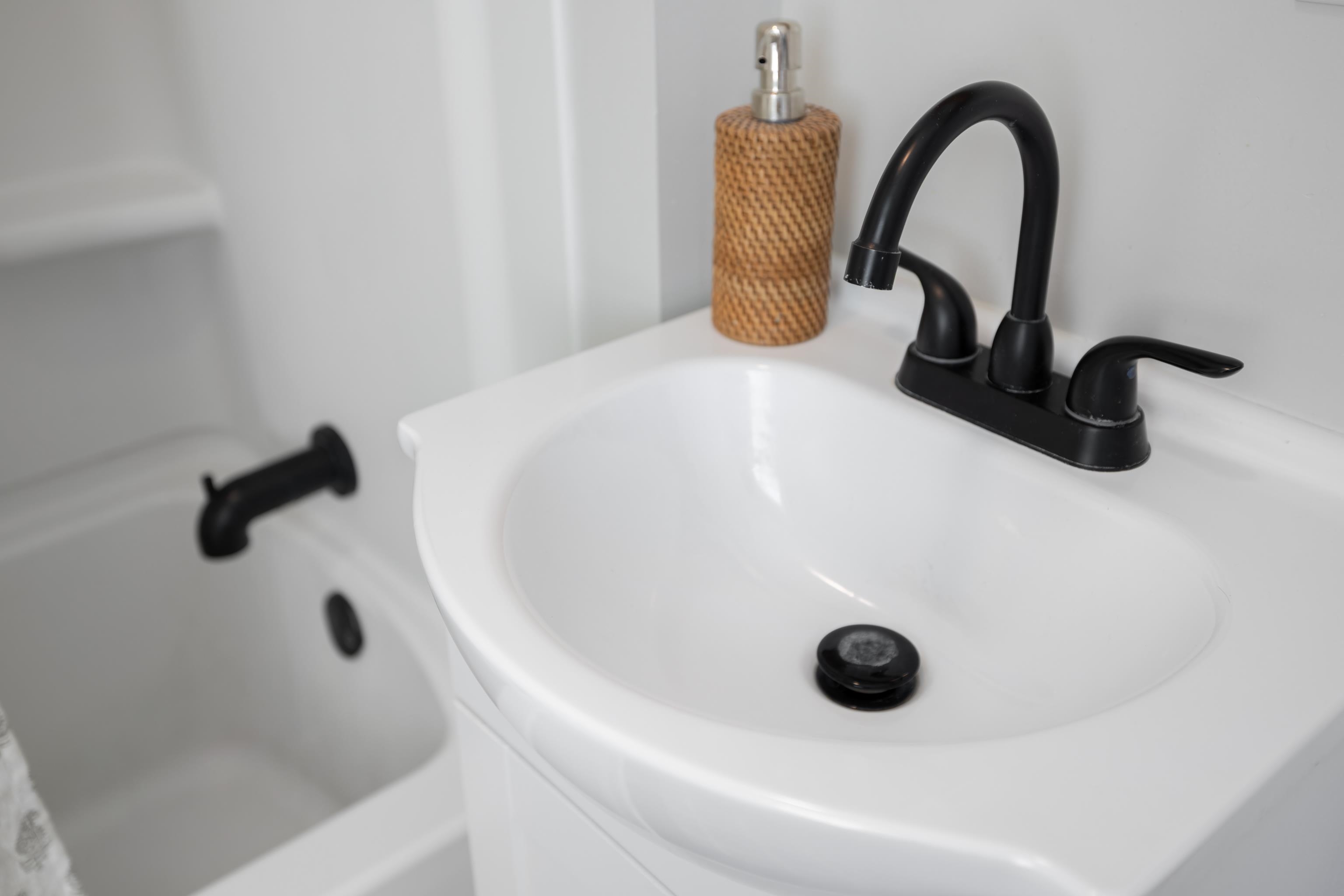 401 DUPONT AVE, STAUNTON, Virginia 24401, 3 Bedrooms Bedrooms, ,1 BathroomBathrooms,Residential,401 DUPONT AVE,670410 MLS # 670410 401 DUPONT AVE, STAUNTON, Virginia 24401, 3 Bedrooms Bedrooms, ,1 BathroomBathrooms,Residential,401 DUPONT AVE,670410 MLS # 670410