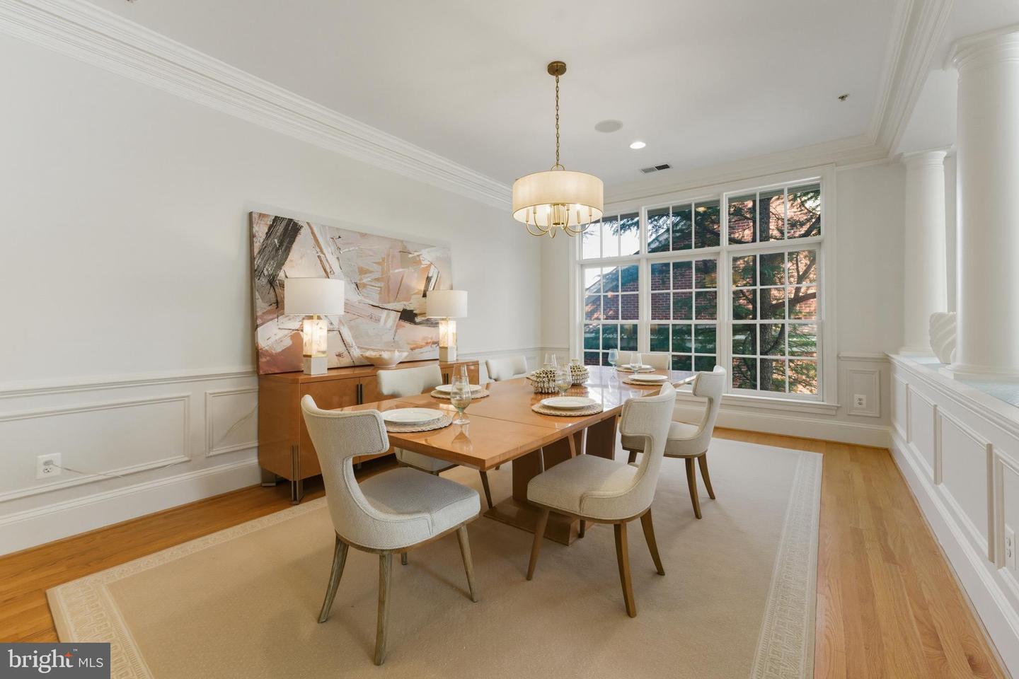 1480 EVANS FARM DR #202, MCLEAN, Virginia 22101, 2 Bedrooms Bedrooms, ,2 BathroomsBathrooms,Residential,For sale,1480 EVANS FARM DR #202,VAFX2267780 MLS # VAFX2267780