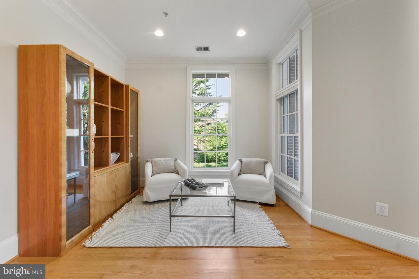 1480 EVANS FARM DR #202, MCLEAN, Virginia 22101, 2 Bedrooms Bedrooms, ,2 BathroomsBathrooms,Residential,For sale,1480 EVANS FARM DR #202,VAFX2267780 MLS # VAFX2267780