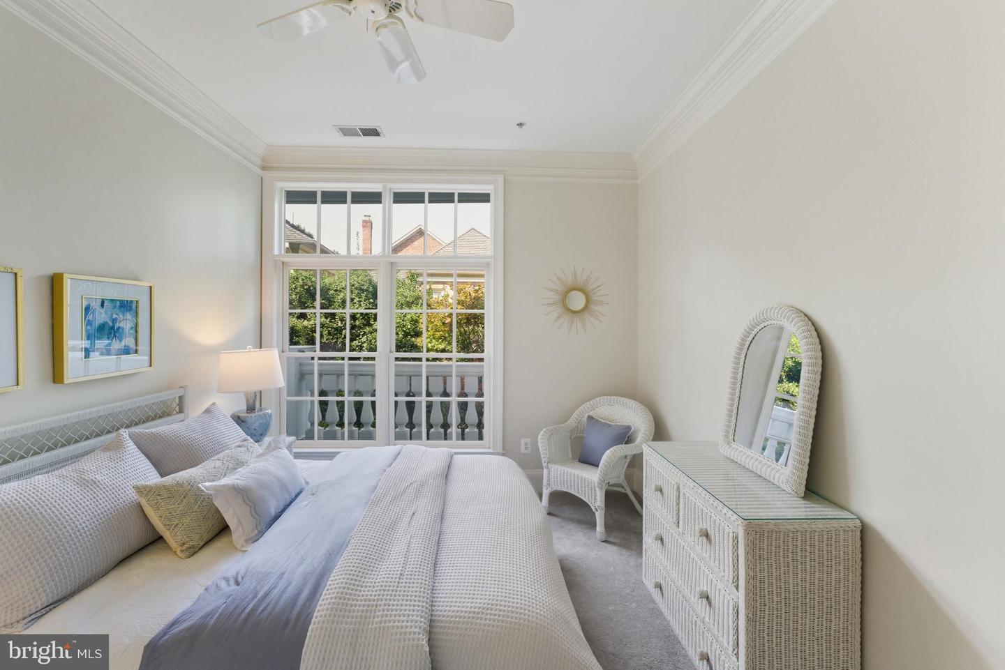 1480 EVANS FARM DR #202, MCLEAN, Virginia 22101, 2 Bedrooms Bedrooms, ,2 BathroomsBathrooms,Residential,For sale,1480 EVANS FARM DR #202,VAFX2267780 MLS # VAFX2267780