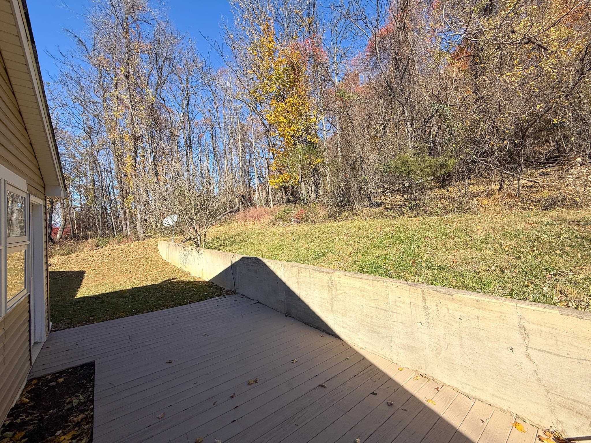 901 POWHATAN ST, STAUNTON, Virginia 24401, 3 Bedrooms Bedrooms, ,1 BathroomBathrooms,Residential,901 POWHATAN ST,670825 MLS # 670825