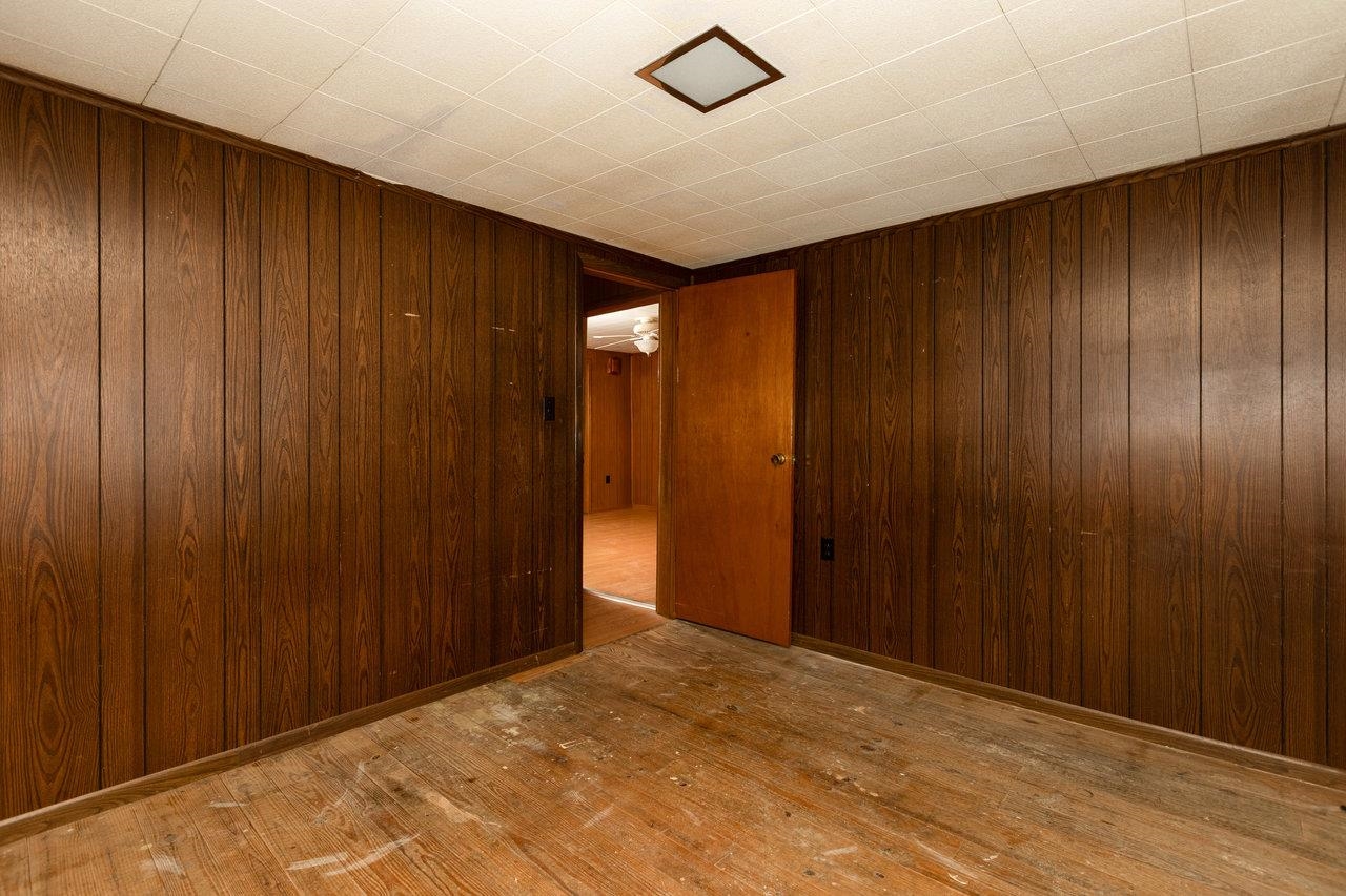 556 E GAY ST, HARRISONBURG, Virginia 22801, 3 Bedrooms Bedrooms, ,1 BathroomBathrooms,Residential,556 E GAY ST,670826 MLS # 670826